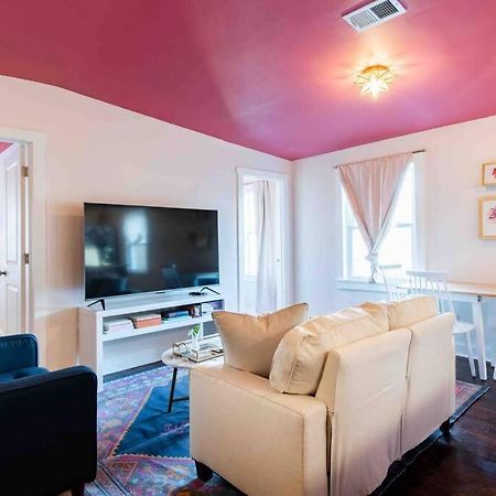 Blush And Bashful Germantown Two Bedroom Apartment Louisville Exterior photo